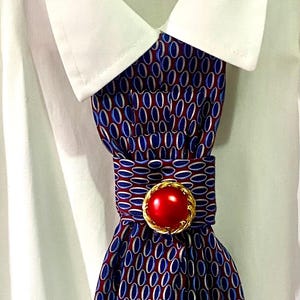 Tie Necklace