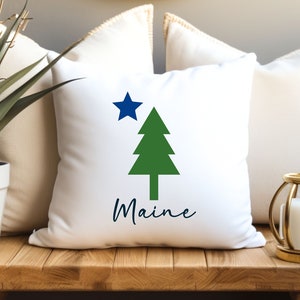 Maine, staat, vlag 1901, vierkant kussen gesponnen polyester, 3 maten, cadeau, decor, huis, souvenir, dennenboom, blauwe ster, moeder, huisje, vakantie,
