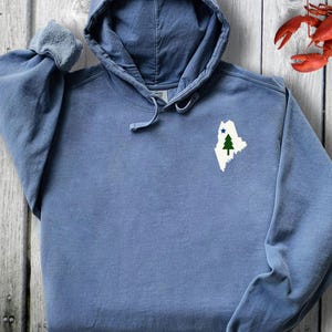 MAINE Zustand 1901 Flagge Unisex Gildan Comfort Colors Kapuzen-Sweatshirt Hoodie Kiefer Stern Geschenk Mama Papa Urlaub Mainer Shirt Landkarte Shirt Lager