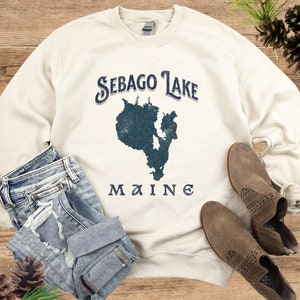 Sebago Lake Maine ME mappa retrò vintage look invecchiato Unisex Girocollo Felpa maglietta top mamma papà regalo campeggio vacanza cabina amore abbigliamento