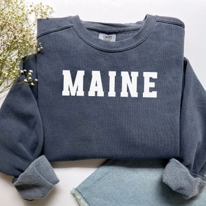 Cadeau pour les vacances du Maine Sweat-shirt unisexe couleurs confort Chemise à col rond State of White Grand bloc de belles couleurs souvenir ME bois les gars les filles