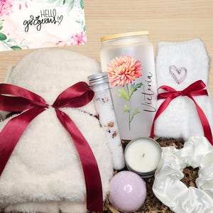 Kosz urodzinowy Hygge dla kobiet Urodzinowy kosz Przytulny kosz do pielęgnacji Spa Kosz prezentowy dla niej Urodzinowy zestaw do pielęgnacji Zestaw prezentowy dla nowej mamy