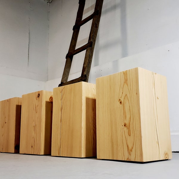 Table d'appoint en bois massif, cadeau de plinthe cubique minimaliste moderne pour lui