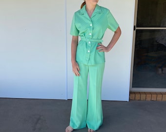 70s wonderful green and white sportscraft brand pant suit