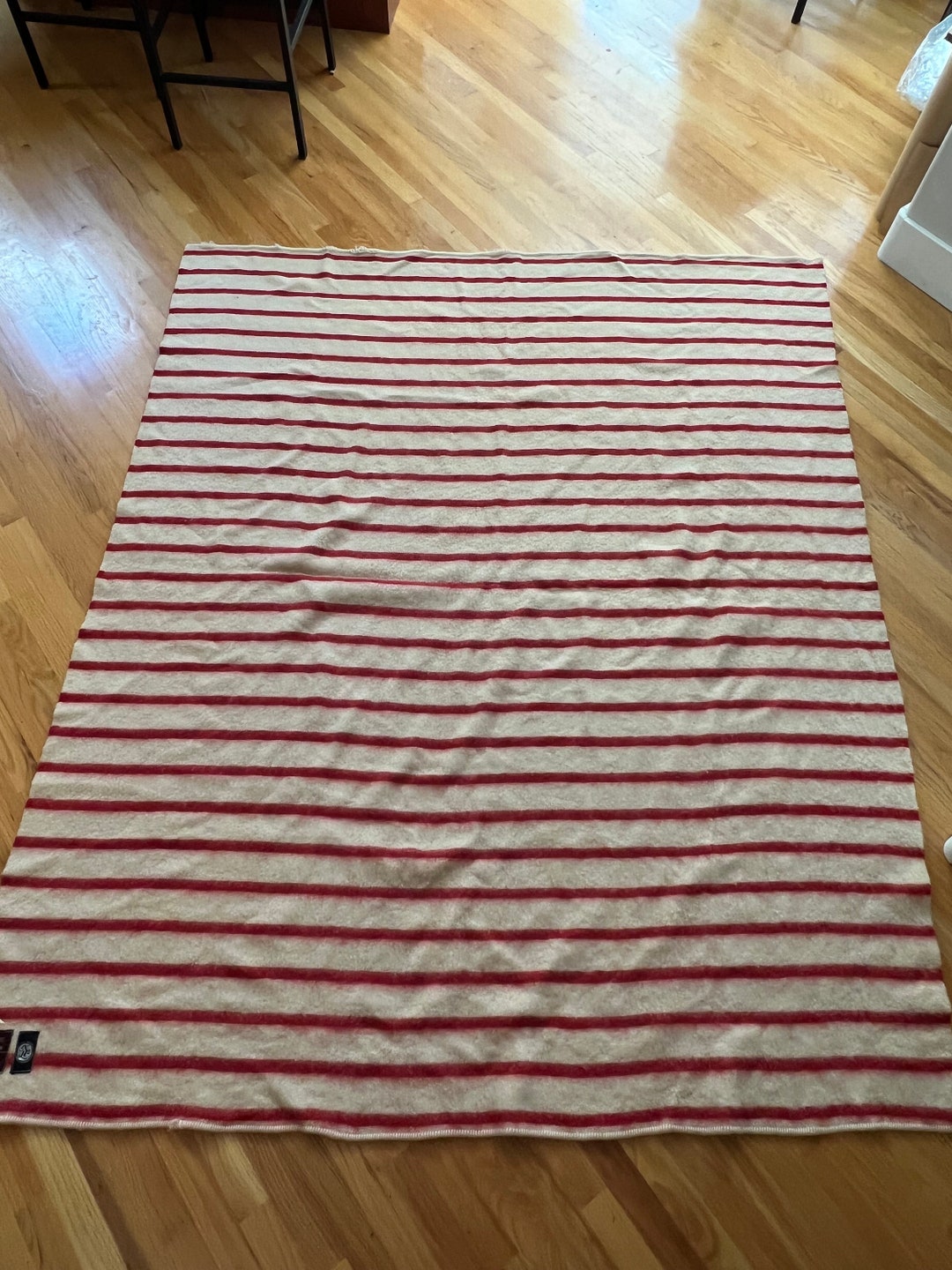 Rare Vintage Earlys of Witney 100 Virgin Wool Red Stripe Early