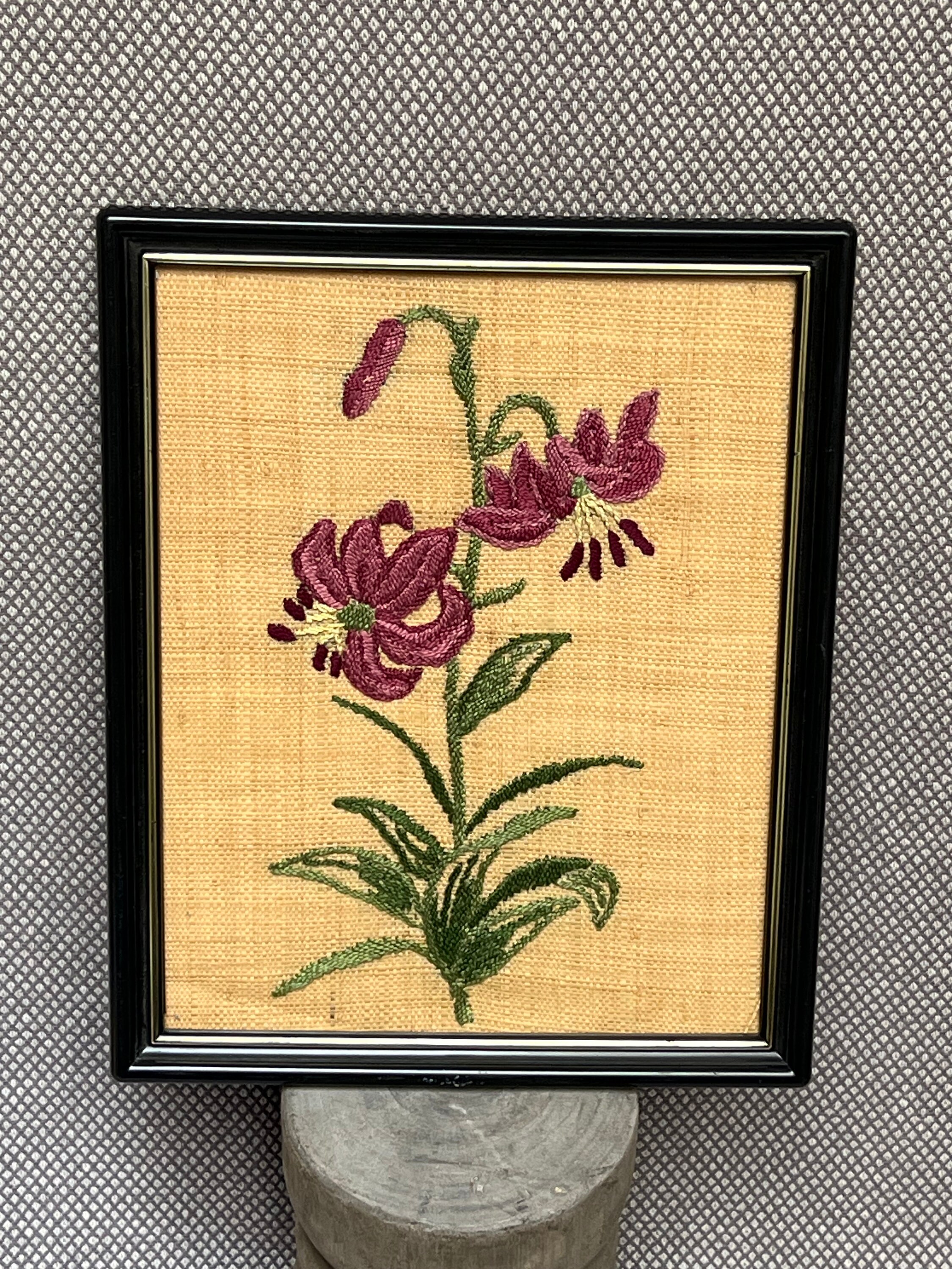 Broderie Crewel 3D vintage : Fougères et fleurs de Boston