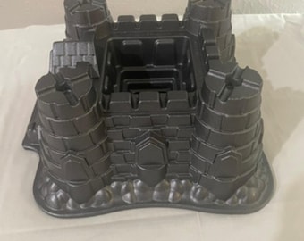 Nordic Ware Castle Bundt Pan