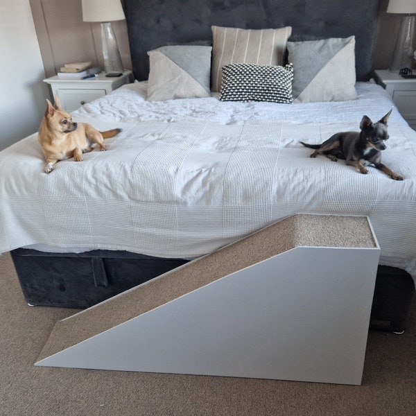 Bespoke Pet Ramp for Bed - 21 inch