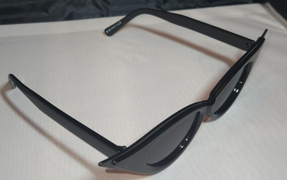 ブラックキャットアイサングラス - Etsy 日本