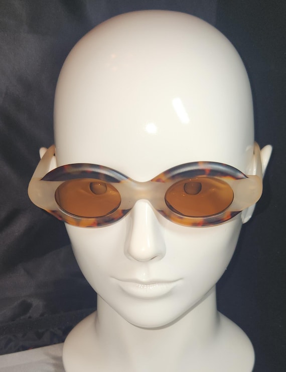 Tan Oval Retro Sunglasses - Etsy display picture 2