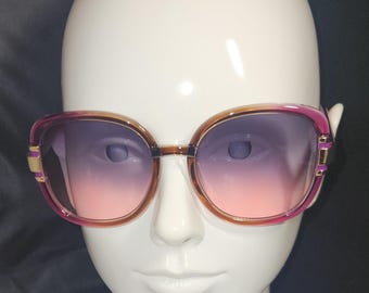 Elegant Pink Sunglasses: UV400 Protection