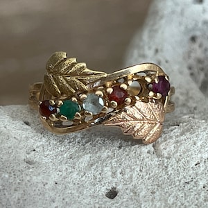 Vintage 14K Yellow Gold Aquamarine, Ruby, Garnet, Emerald Ring Size 6.25