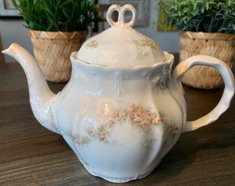 Jean Pouyat Limoges Teapot JPL Signed December 1890s Made in France Vintage Delicate Flower Gold Details French Teapot