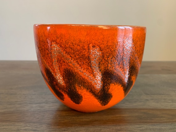 Alvino Bagni Bowl Red Orange White Black Stamped Italy Zigzag