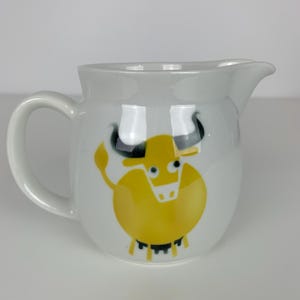 Arabia Finland Pitcher Creamer White Yellow Bull Scandinavian Vtg Kaj Franck MCM
