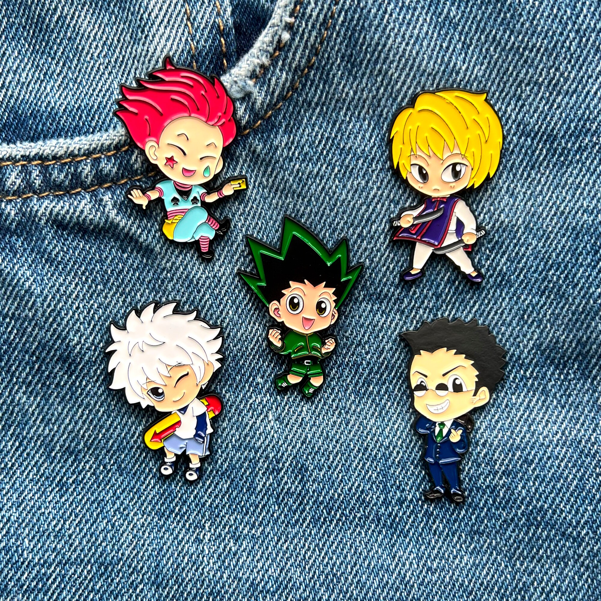 Hunter x Hunter Character Style Pins / Anime Buttons - CosplayFTW