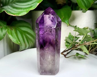 グレードA+ ファントムアメジストクォーツタワー（虹と鉄入り