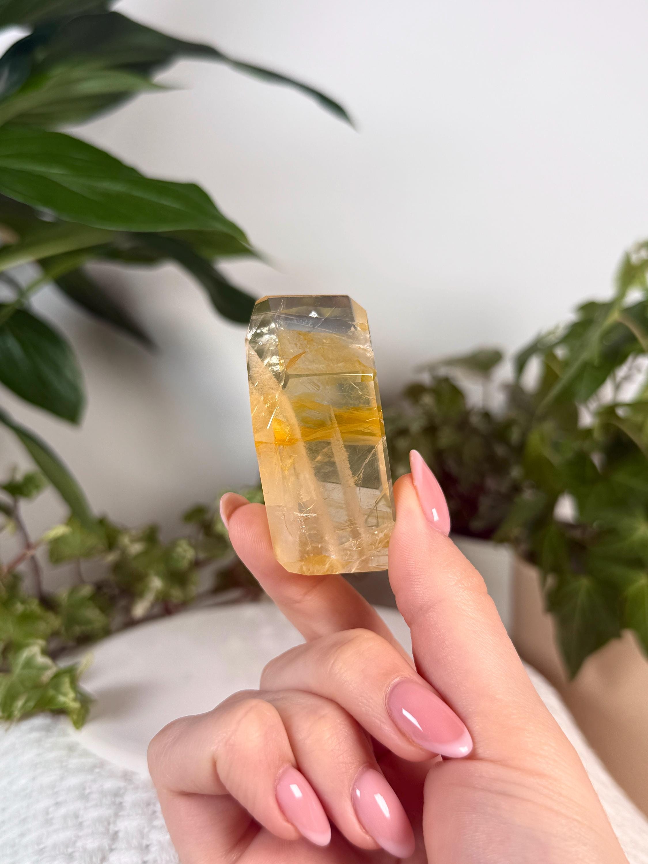 ジューシーゴールデンヒーラーフリーフォーム、ブラジル産天然