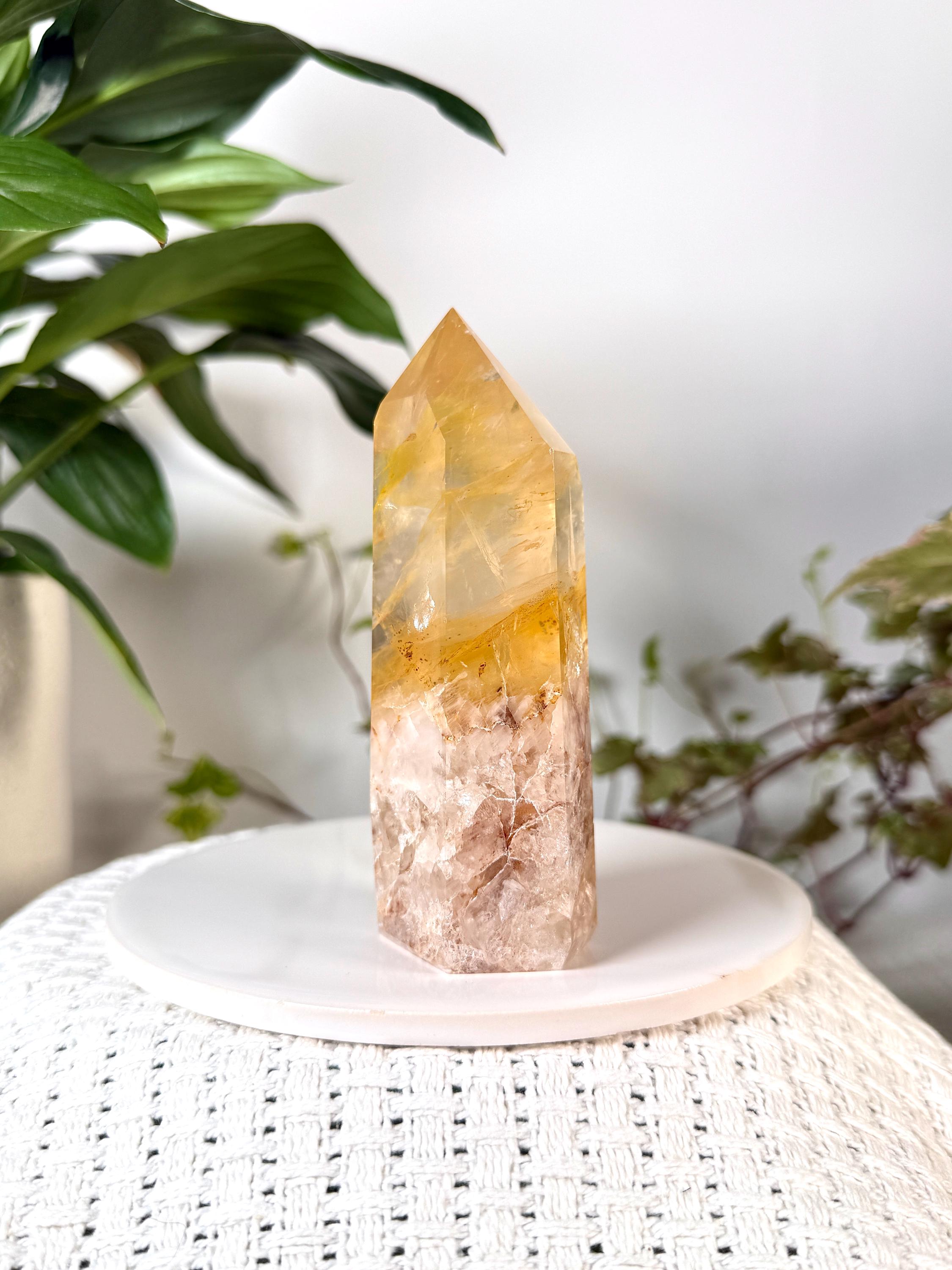 ご検討取り置き品◎ブラジル産ゴールデンヒーラークォーツ ハーフポリッシュ ご検討取り置き品◎ブラジル産ゴールデンヒーラークォーツ ハーフ