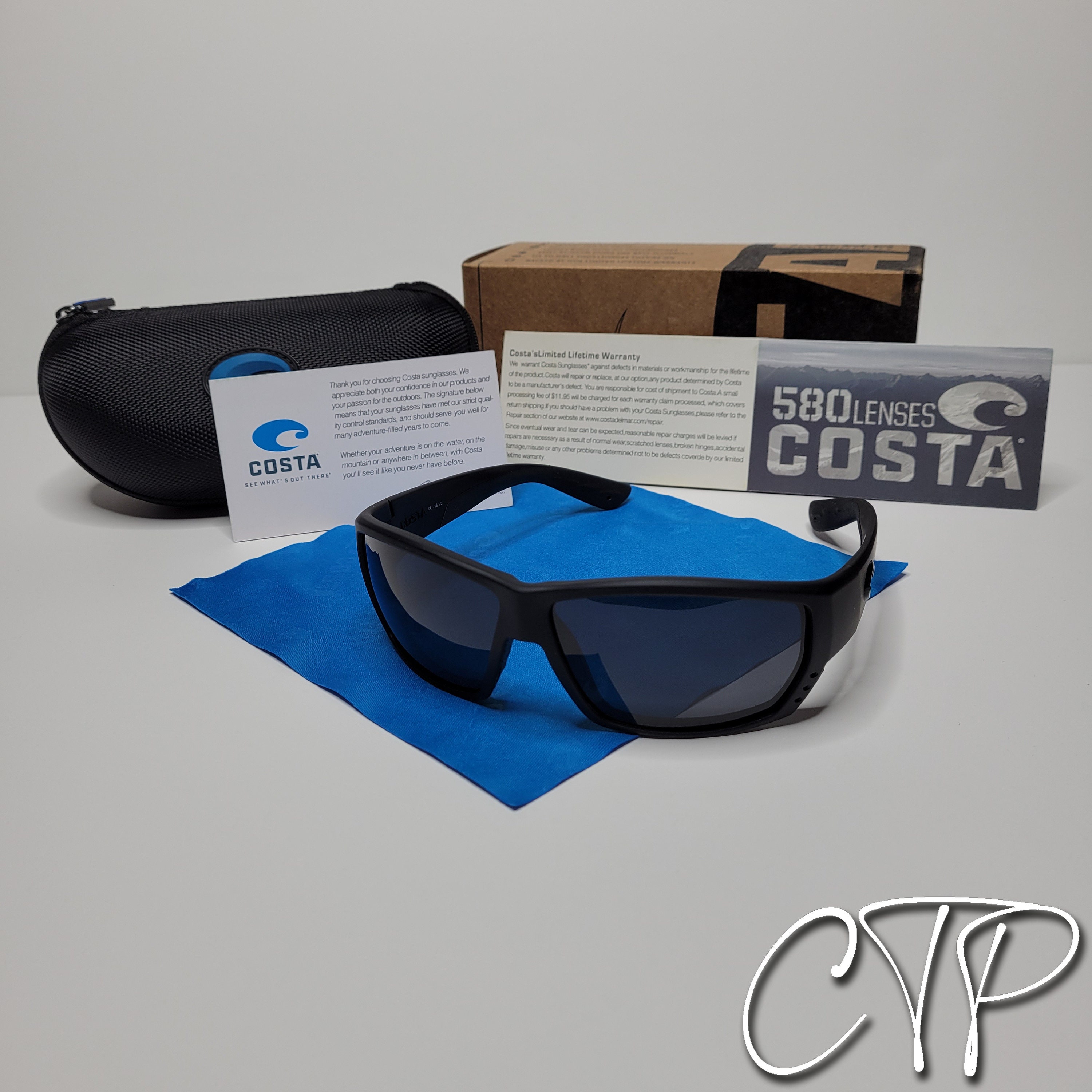Costa Del Mar Tuna Alley Sunglasses Polarized 580P Lenses Blackout