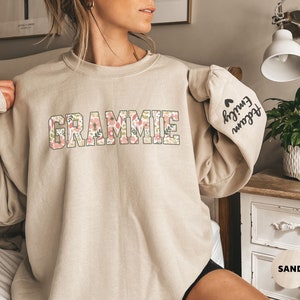 Custom Grammie Sweatshirt with Kid Name on Sleeve, Floral Grammie Crewneck, Personalized Grandma Christmas Gift For Nana Gigi Grammie Shirt
