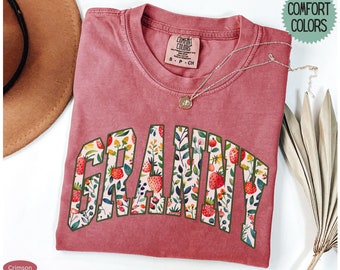 Comfort Colors® Granny Shirt Floral Strawberry Granny T-shirt Mothers Day Gift For Grandma Granny Tshirt Christmas Granny Gift Granny Tee