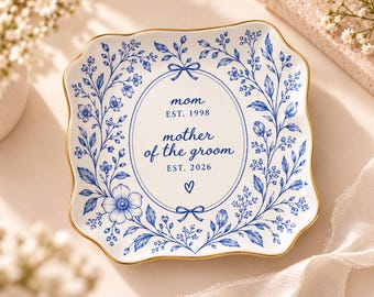 Personalised Mother of the Bride Ring Dish, Custom Floral Mother of the Groom Jewelry Dish, Mom Trinket Tray, Wedding Day Gift from Daughter