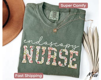 Bloemenprint T-shirt voor endoscopieverpleegkundigen Comfort Colors® T-shirt voor endoscopieverpleegkundigen Afstudeercadeau voor verpleegkundestudenten Cadeau voor de Week van de Verpleegkunde T-shirt voor endoscopieverpleegkundigen