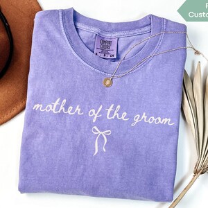 Personalisiertes Comfort Colors®-Shirt für Brautjungfern und ihre Begleiterinnen, T-Shirt für Trauzeugin und Trauzeugin, Geschenk zur Brautjungfern-Anfrage, Hochzeits-T-Shirt für die Braut-Crew Bild 15