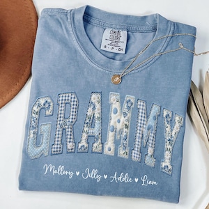 Personalized Grammy Faux Patchwork Floral Shirt With Custom Grandkids Names, Comfort Colors® Grandma Tee, Mothers Day Gift For Grammy Tee
