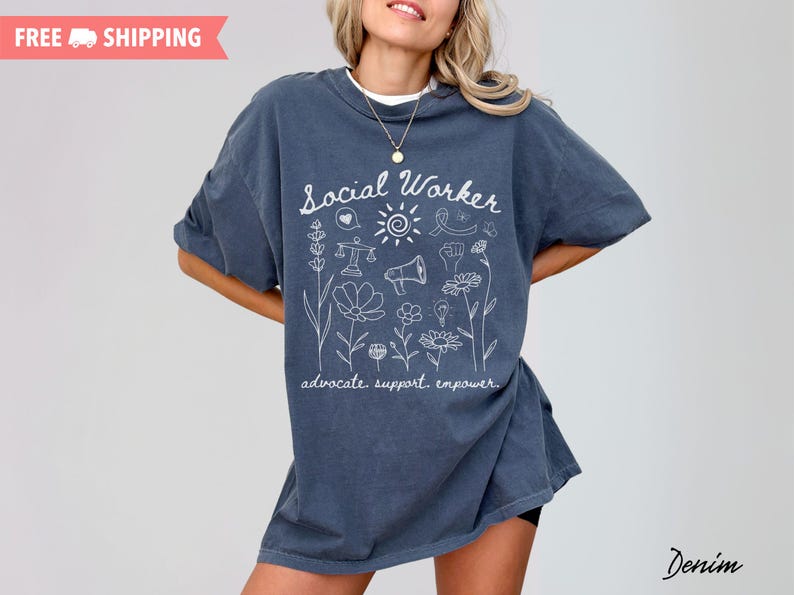 Soft, oversized tee with a supportive social work message, perfect for graduation gifts, back-to-school outfits, or everyday wear for licensed social workers.