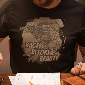 Maglietta Rage Before Beauty D&D, Maglietta Barbarian Rage, Regalo Fury
