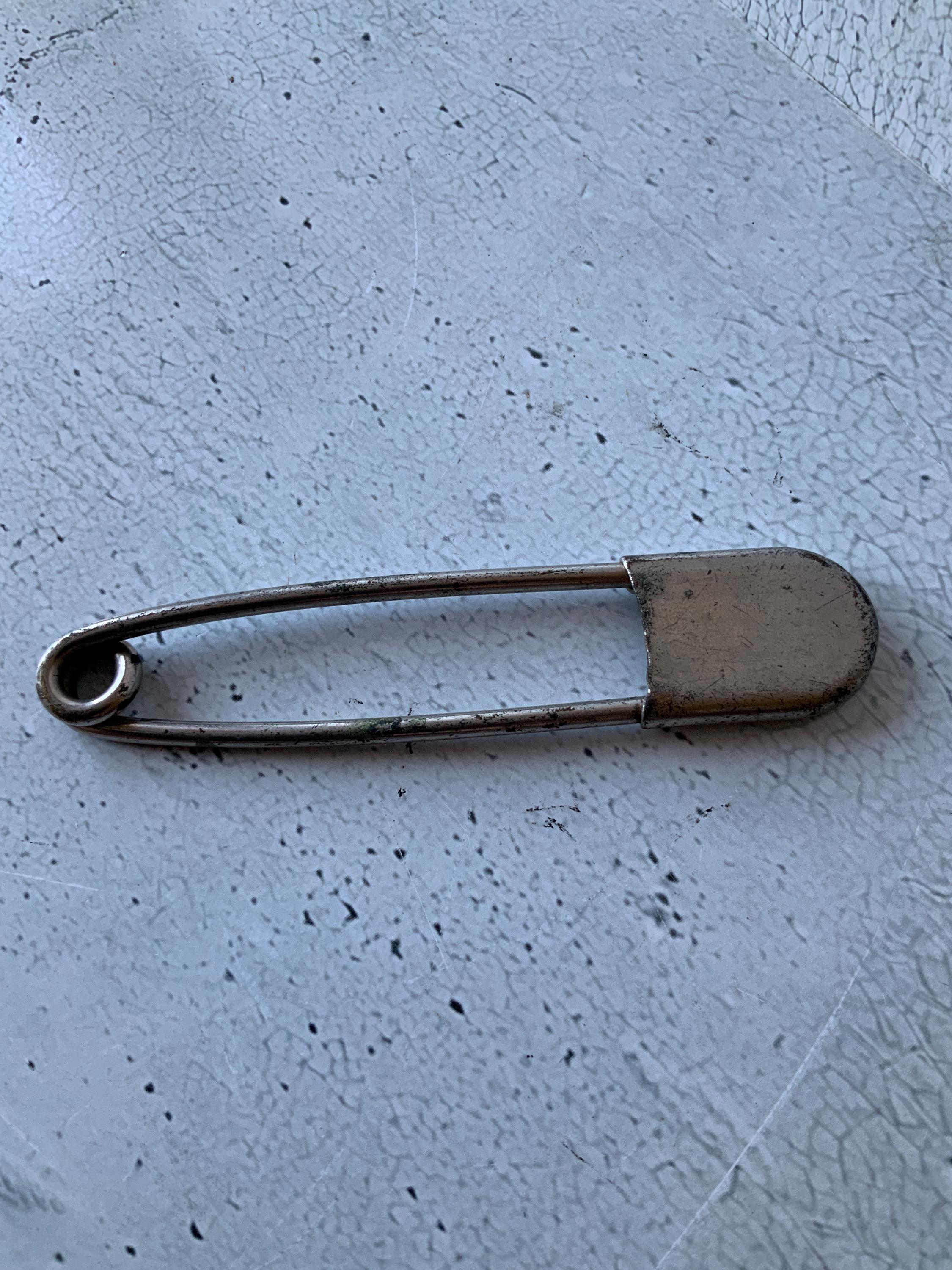 Our Legacy Safety Pin Big Silver Nickel | REVERSIBLE