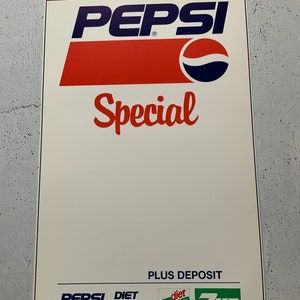 Letrero de pedido de Pepsi. Especiales del día. Letrero de charcutería. Tablero de menú. 28 x 43 cm. Inserción. Guerra de colas. Pepsi-Cola. Póster promocional. Cartulina. 7-Up.