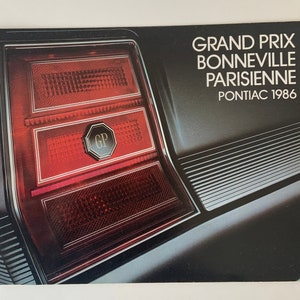 1999 PONTIAC GRAND PRIX GP SPEC SHEET / Brochure / Pamphlet 