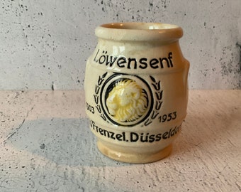 Frenzel stoneware 1953 mustard pot. Lion’s head. Löwensenf. Vintage. Scaling.Collectible pottery. Düsseldorf. 1903-1953. Crock. Earthenware.