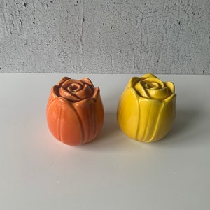 Tulip Salt and Pepper shakers. Beautiful. Glazed. Colorful. Made in Japan. With stoppers. Porcelain. Ceramic. Condiment server. Kitchenware.