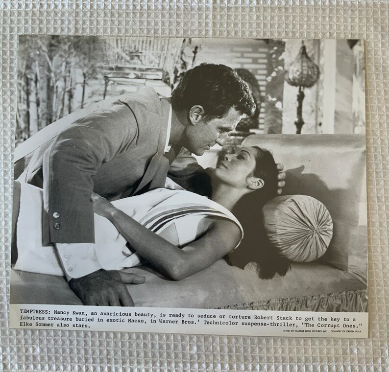 Movie stills. The Corrupt Ones. 1967. image 4