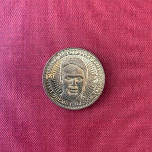 NHL coin. Teemu. Mighty Ducks.