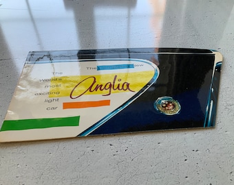 1959 Anglia brochure. Fender shaped. Auto specs brochure. Salesman sample. 16 pages. Gloss finish. Automobilia. Car stuff. Car catalogue.