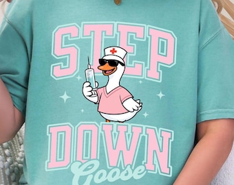 Funny Step Down Nurse Shirt, Silly Goose Transitional Care Unit Nurse Tee Shirt, Funny Animal Registered Nursing T-Shirt, Step-Down Nurse