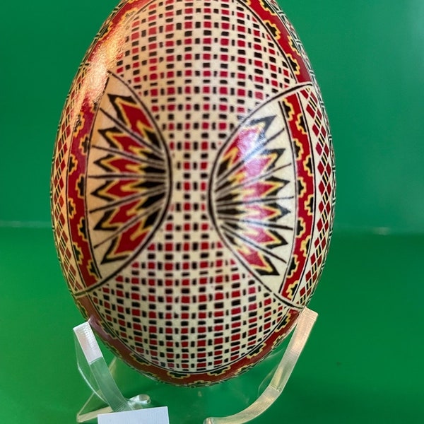 Arte con huevos: huevo de ganso Pysanky, adorno decorativo cultural para el hogar