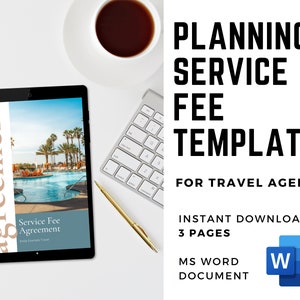 以下が含まれることがあります： プールとヤシの木を背景にした「サービス料金契約」というタイトルのデジタル文書。文書はタブレットに表示されています。「プランニングサービス料金テンプレート 旅行代理店向け 即時ダウンロード 3ページ MS WORD ドキュメント」というテキストが黒地に白で表示されています。画像の右下には、青い「W」のアイコンが表示されています。