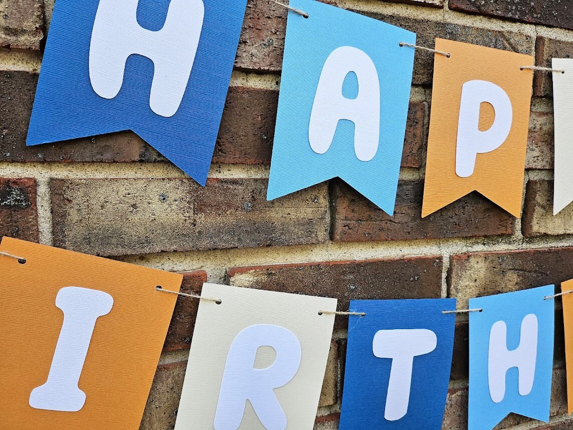 Blue Dog Happy Birthday Garland – Blue Heeler Theme