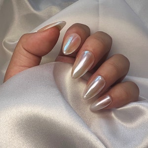 REUSEABLE Glazed Donut Style PRESS ON Nails | Multiple Shapes | Premium Press on Nails | Pearls