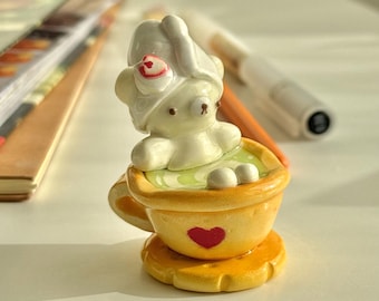 Strawberry Matcha Bear Pen-Holder [Pre-Order]