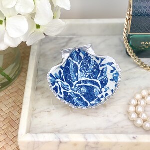 Blue Batik Scallop Shell Trinket/Ring Dish Silver image 2