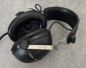 Pioneer SE-205 Stereo Headphone