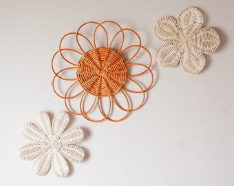 Rattan Flower Wall Decor, Rattan Daisy Wall Hanging, Boho Rattan Nursery Wall Decor, Rattan Flower Shelf Decor, Wicker Daisy Wall Decor