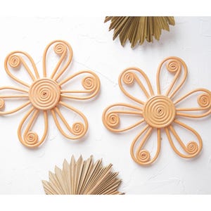 Rattan Daisy Nursery Decor Big Set of 2, Rattan Flower Wall Decor, Boho Nursery Decor, Flower Shelf Decoration, Girl Kids Bedroom Decoration